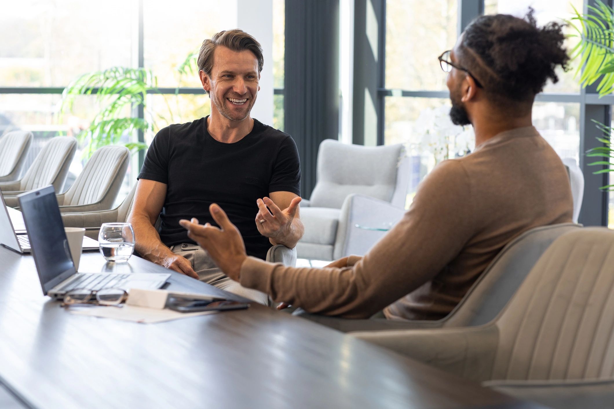 Client meeting with a consultant